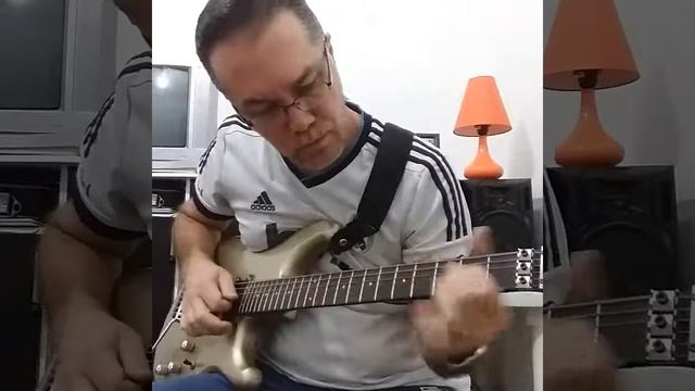 FRITANDO COM POUCO ÓLEO NA IBANEZ, WAH VOX E SD-1 - ANDRÉ VICTOR смотреть онлайн