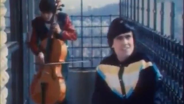 Благовест и Светослав АРГИРОВИ Пролетна умора 1985) смотреть онлайн