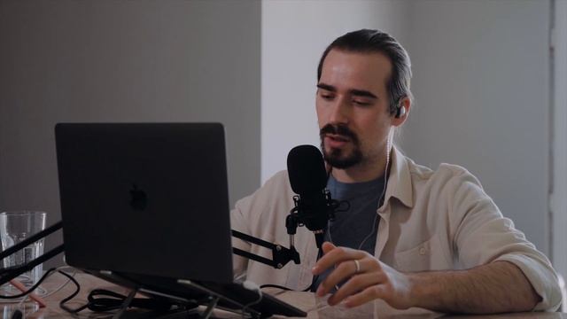 Подкаст "Пока без названия" - 005 Антон Меркулов смотреть онлайн