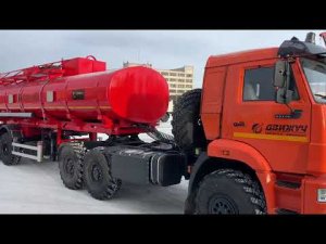 Седельный тягач КАМАЗ 43118-50 с полуприцепом-цистерной ППЦ-23