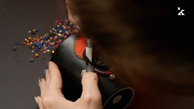 Детальный процесс создания декора из полимерной глины I Красивый МК без слов I 4K смотреть онлайн