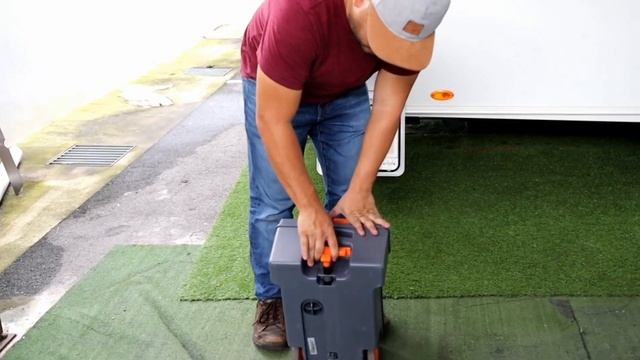 Thetford Aqua Kem Blue Untuk Kebersihan Toilet Black Water Di Caravan