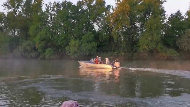 На утреннюю рыбалку! смотреть онлайн