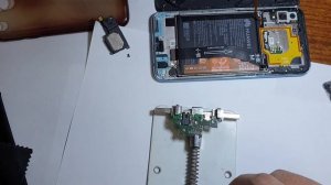 honor 10 lite нет сети