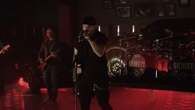 Brantley Gilbert | 12/30/20 смотреть онлайн
