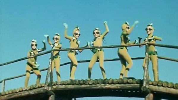 Песня Дуримара из фильма Приключения Буратино.