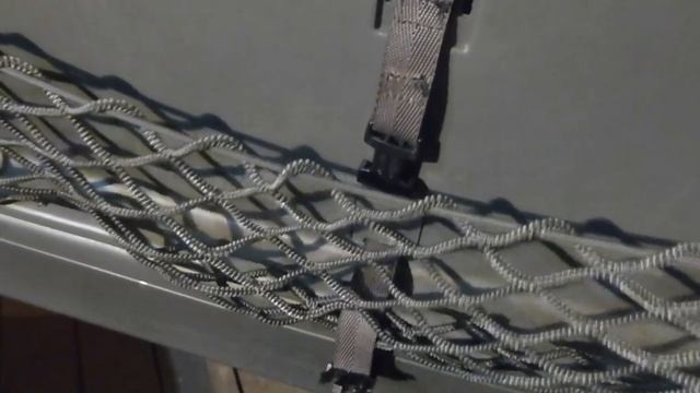 Снятие обшивки с задней (пятой) двери на ПРАДО 120 смотреть онлайн