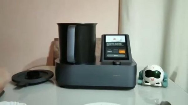 Ensalada en 5 minutos con Xiaomi Smart Cooking Robot