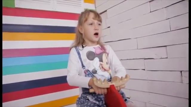 Дети предлагают варианты, как поздравить маму смотреть онлайн