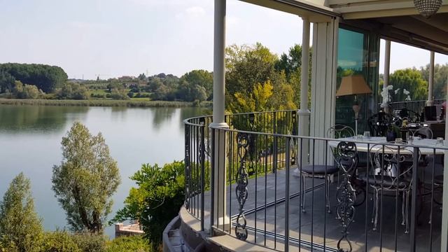 Италия. Озеро Фрассино. Lago di Frassino. - GARDA STAR смотреть онлайн