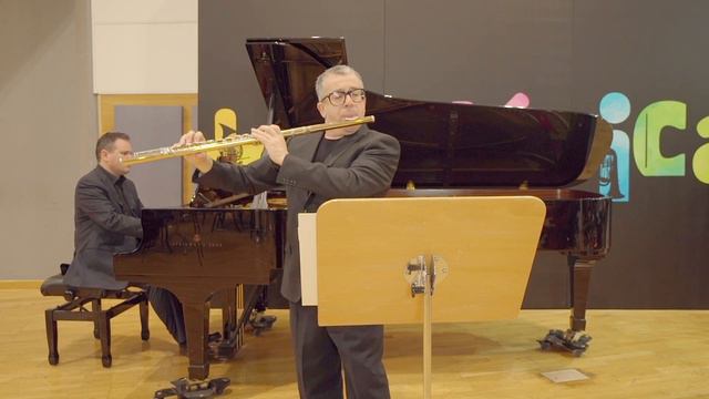F. Schubert, Th. Böhm: GUTE NACHT for alto flute. Vicent Morelló/Tommaso Cogato смотреть онлайн