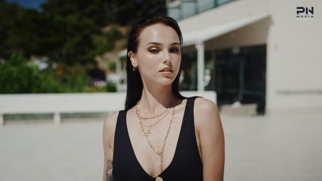 Adrianna Schneider - Model Video#2 смотреть онлайн