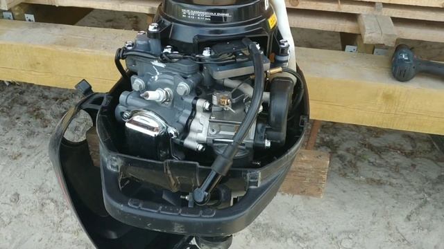 Suzuki 2.5 лодочный мотор. Разбираем движок.