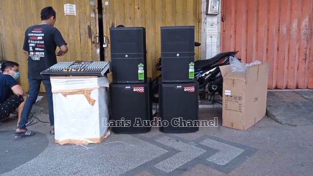 SPEAKER MACKIE DRM 215 A & SUBWOOFER ALTO TS 318S смотреть онлайн