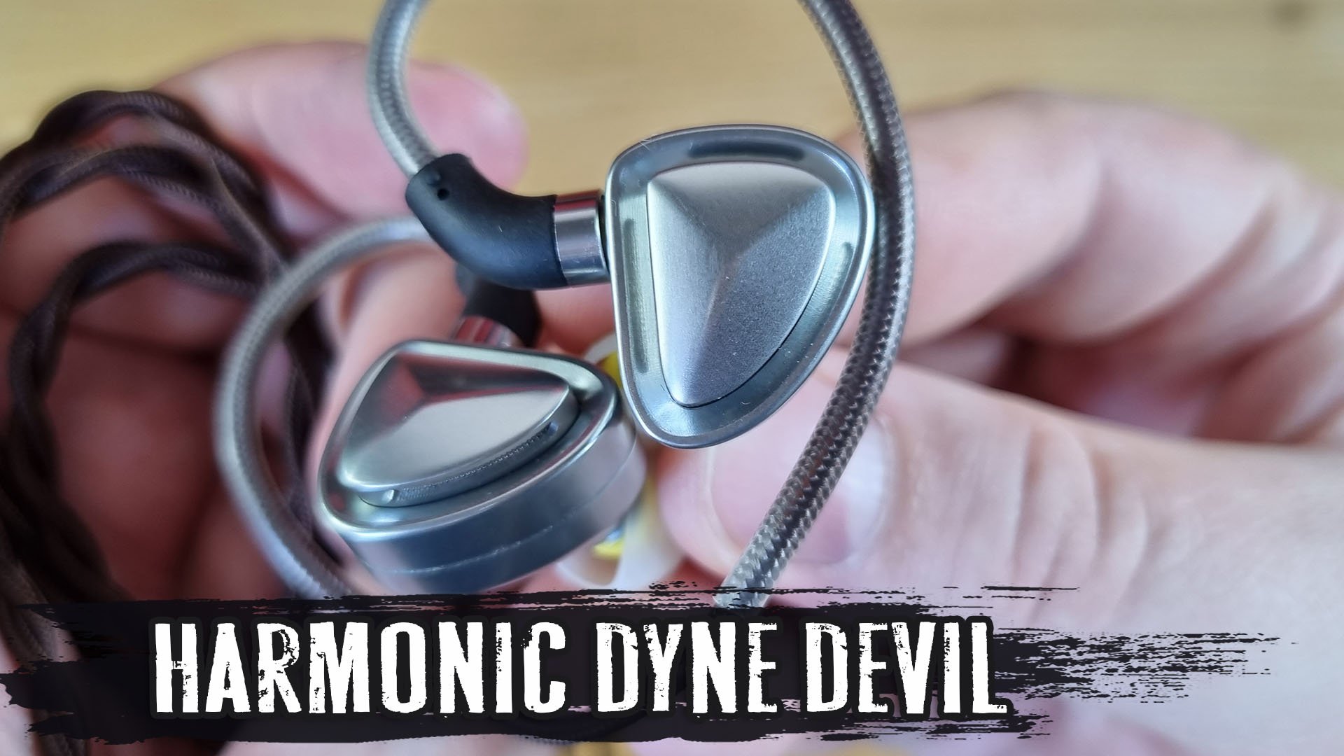 Дьявольски мелодично: обзор наушников Harmonic Dyne Devil смотреть онлайн