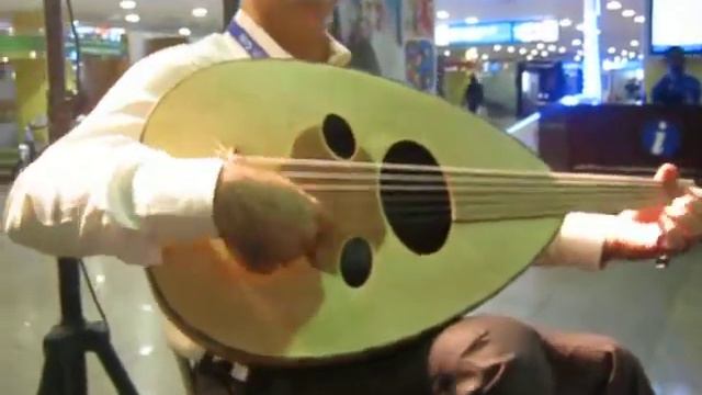 Al 7ayat 7elwa - Farid Al-Atrash // الحياة حلوة - فريد الأطرش (Kamal Debal Oud //كمال الدعبل عود) смотреть онлайн