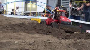 ПОТРЯСАЮЩИЕ радиоуправляемые тракторы в ДЕЙСТВИИ