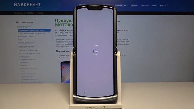 Как провести первоначальную настройку Motorola Razr 5G?/ Настройка Motorola Razr 5G после распаковк