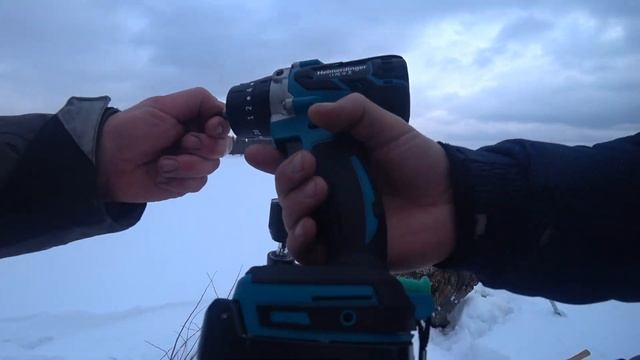 ПОСТАВИЛИ ДОМ НА РЕКЕ10кв.м.НАЛИМЫ НА ЖИВЦА.ЖЕРЛИЦЫ МОЛЧАТ.НО... смотреть онлайн