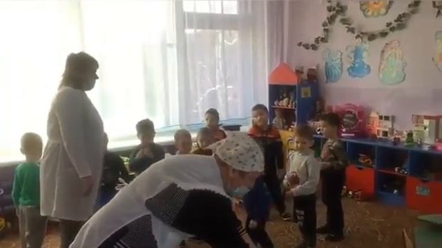 18.11.2020г. Проведение обеда. Средний дошкольный возраст. смотреть онлайн