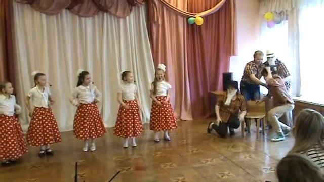 Песня называется"Китай-город"(Старики). смотреть онлайн