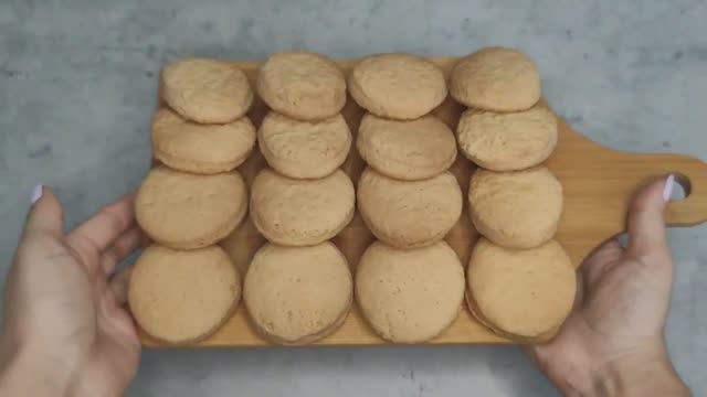Песочное печенье | Рецепт классического песочного печенья смотреть онлайн