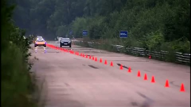 Moscow Unlim 500: Gallardo vs Flying Spur смотреть онлайн