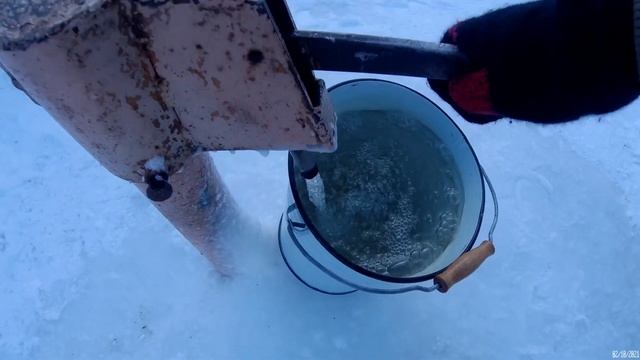 Колонка, Вода 14 -ый Лесозавод, Архангельск смотреть онлайн