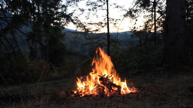 ?1 Hour Of Relaxing Sounds Of Fire, Fireplace, Bonfire In The Mountains ?