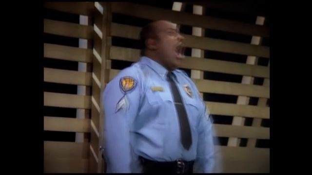 FAMILY MATTERS - "Steve & Carl's Friendship" - Compilation - Steve Urkel - Carl Winslow - Winslows смотреть онлайн