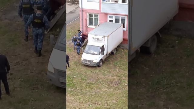 Приставы забирают в суд Красноярск смотреть онлайн