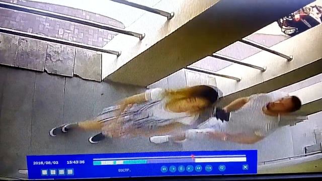 Липчанка просит помочь найти подозреваемых в краже