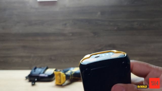 ATORNILLADOR DEWALT, TALADRO PERCUTOR Y ATORNILLADOR DCD706F2 DEWALT смотреть онлайн