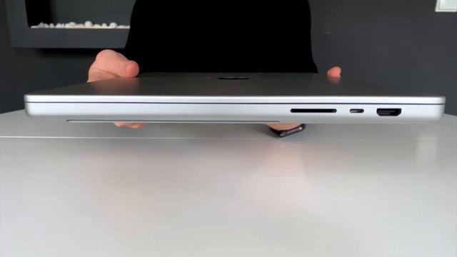 MacBook Pro 16" 2021 Unboxing смотреть онлайн