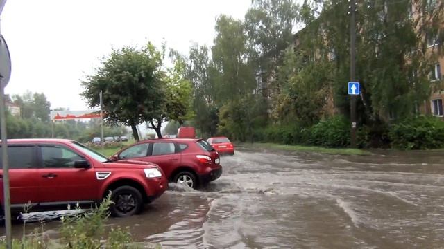 Серпухов тонет (15.08.2016) смотреть онлайн