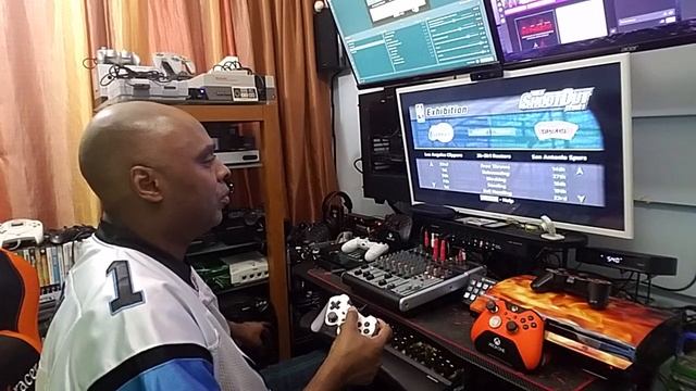 Hyperkin Brave Warrior PS2 controller смотреть онлайн