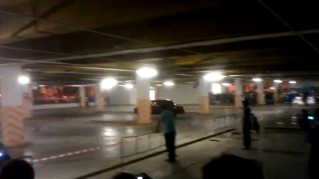 Дрифт на стоянке в гипермагните, Сочи смотреть онлайн