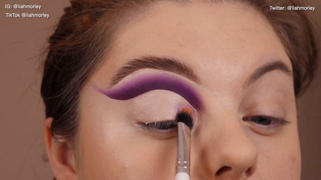 PURPLE PRESSED FLOWER CUT CREASE | Liah Morley смотреть онлайн