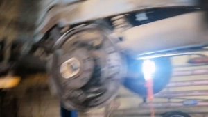 Замена заднего ступичного подшипника на Т4 / Фольксваген Транспортёр Т4