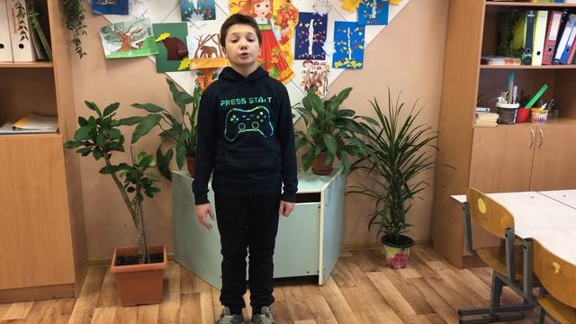 Страна читающая — Арсений Комаров читает произведение «Письмо матери» С. А. Есенина смотреть онлайн