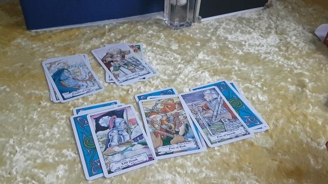 ЧТО ДУМАЕТ? ЧТО ЧУВСТВУЕТ? ЧТО СКРЫВАЕТ ПАРТНЕР? Онлайн гадание смотреть онлайн