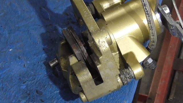 Стук в задней подвеске? Maxsym400! смотреть онлайн