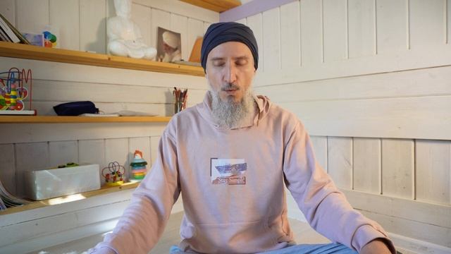 Пранаяма Кундалини йоги. Дыхание со свистом. Простые дыхательные практики. смотреть онлайн