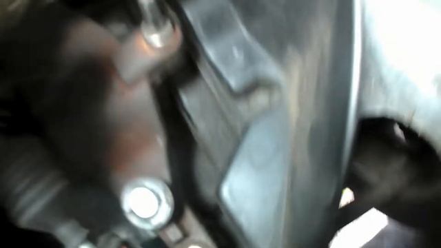 Как одному поменять трос переключения передач Ford focus 2 смотреть онлайн