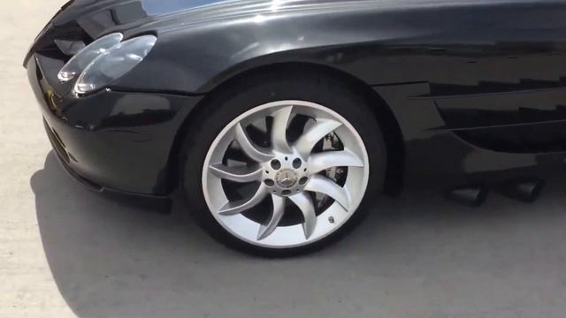 Mercedes Benz SLR McLaren смотреть онлайн