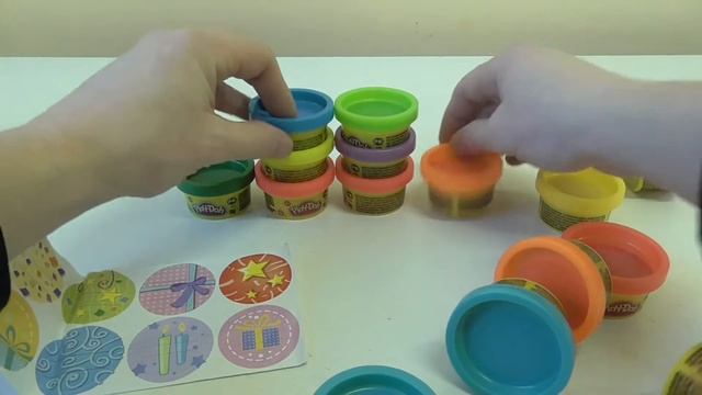 Плей До (Play doh) - набор пластилина для праздника 15 банок по 28 грамм смотреть онлайн