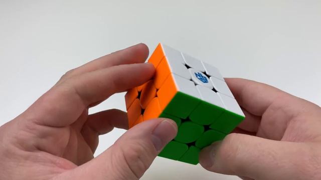 GAN 354 v2 Unboxing | SpeedCubeShop.com смотреть онлайн
