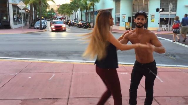 Salsa Dancing Miami Beach смотреть онлайн