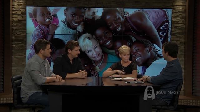 Heidi Baker (1) Daniel Kolenda, Michael & Theo Koulianos - Heidi Bizonysága (HUN) смотреть онлайн