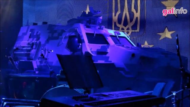 Оперні співи на Дозорі-6. Олег Лихач смотреть онлайн
